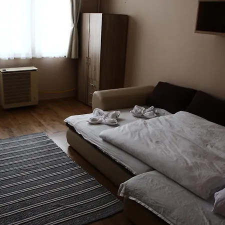 Kata Apartman * 에게르